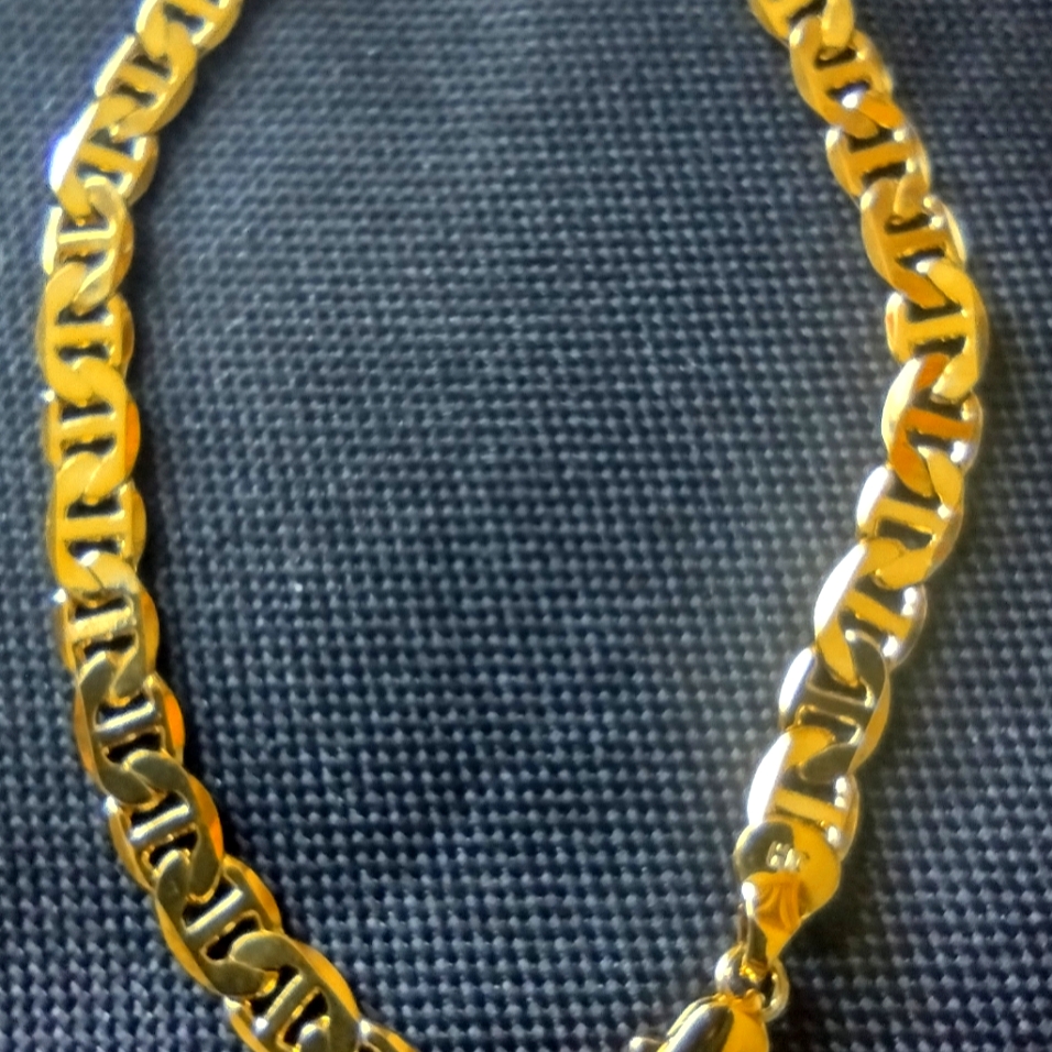 Gold Tone Mariner Style Bracelet
